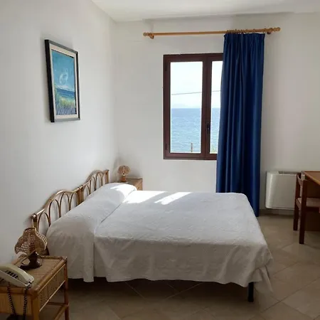 Hotel Miramare Garzia