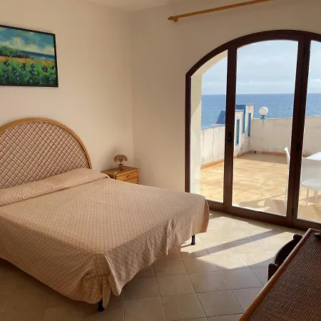 Miramare Garzia 3*