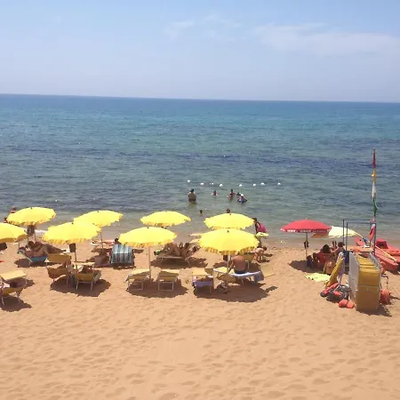 Miramare Garzia 3*
