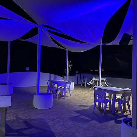 Otel Miramare Garzia