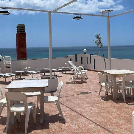 Miramare Garzia Hotel 3*