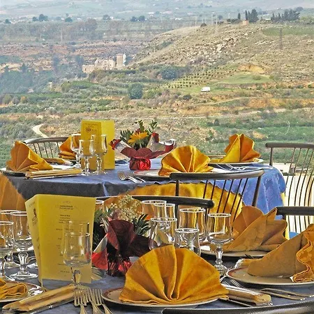 Miramare Garzia Hotel