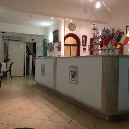 Hotel Miramare Garzia 3*