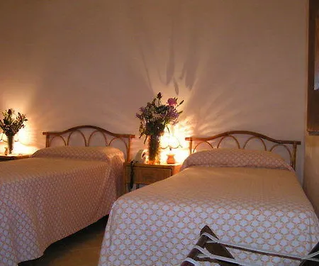 Miramare Garzia 3*